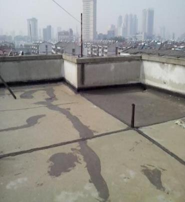 汝州漏水维修 楼顶漏水是什么原因，楼顶漏水维修方法是什么?